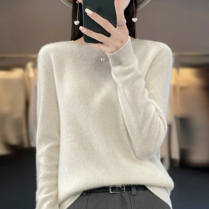 Women's soft fine-knit crew-neck long-sleeve sweater