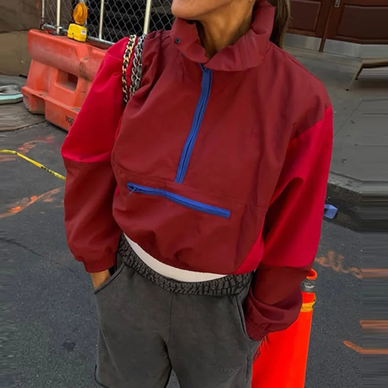 Sporty cropped pullover windbreaker jacket with zipper