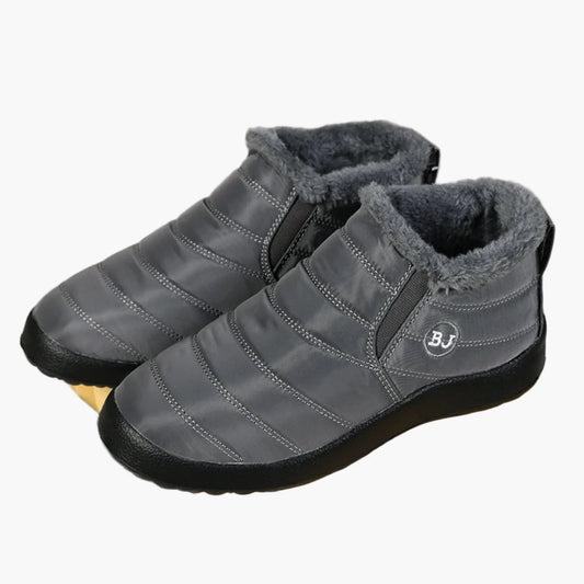 Men's Winter Slippers with Warm Lining – Waterproof Outdoor Slippers for Home and Garden