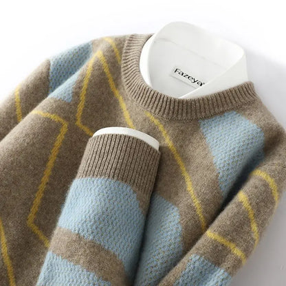 Unisex crew-neck sweater with diamond pattern