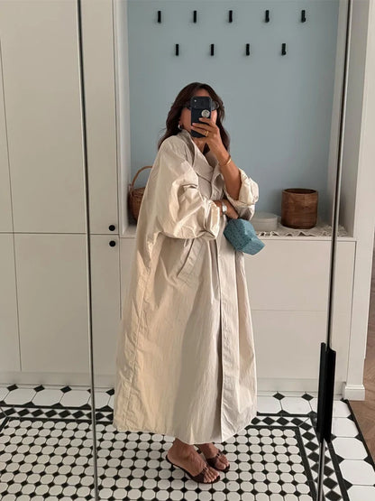Oversized Damen Trenchcoat mit Gürtel und Stehkragen – Langer lockerer Übergangsmantel