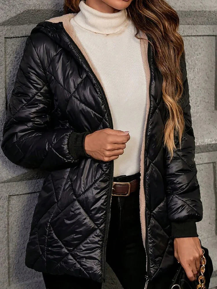 Damen Steppjacke mit Kapuze und Teddyfutter Schwarz