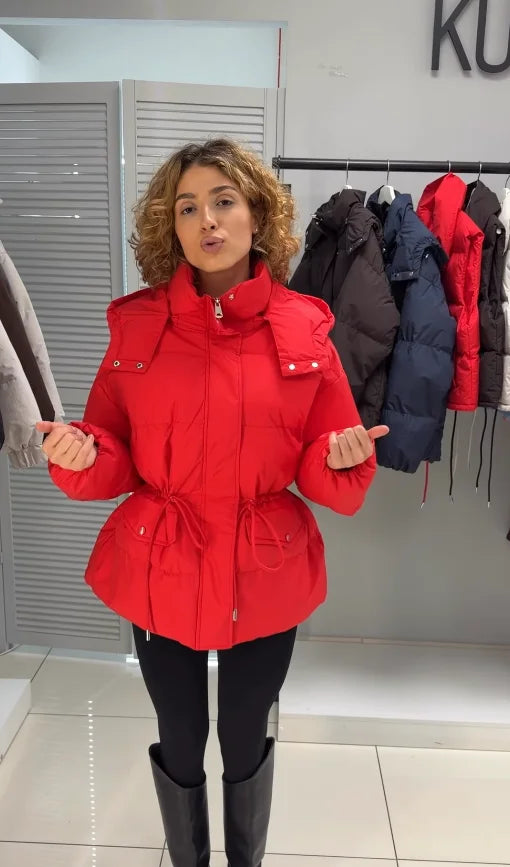 Women's quilted jacket with drawstring waist and hood - cream & red