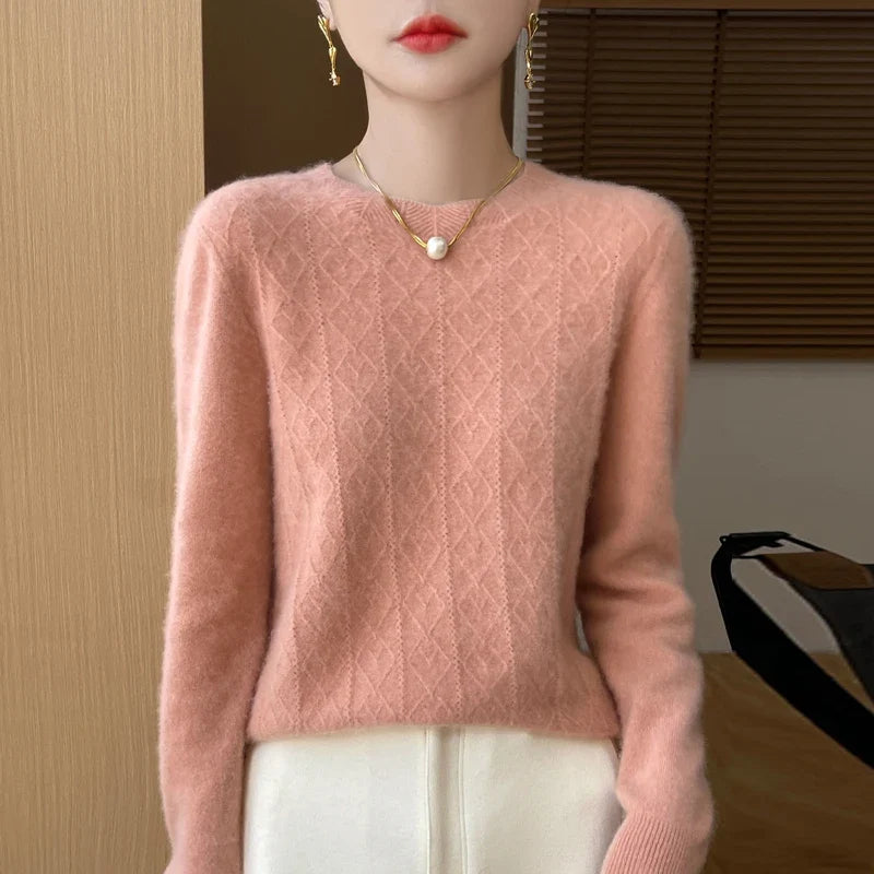 Women's crew-neck knitted sweater with diamond pattern long sleeves