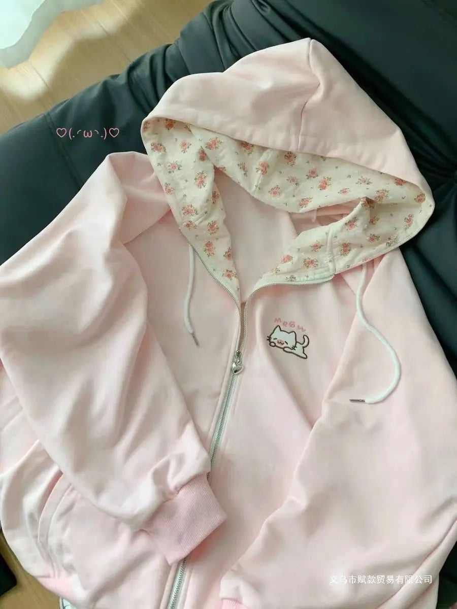 Women's hoodie with zipper, hood and cat embroidery