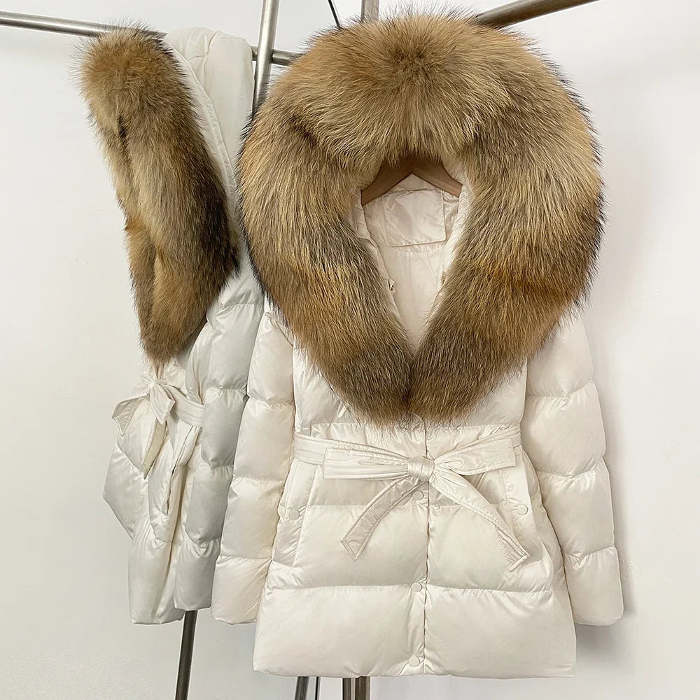 Damen Daunenjacke mit Kapuze, Pelzbesatz und Gürtel