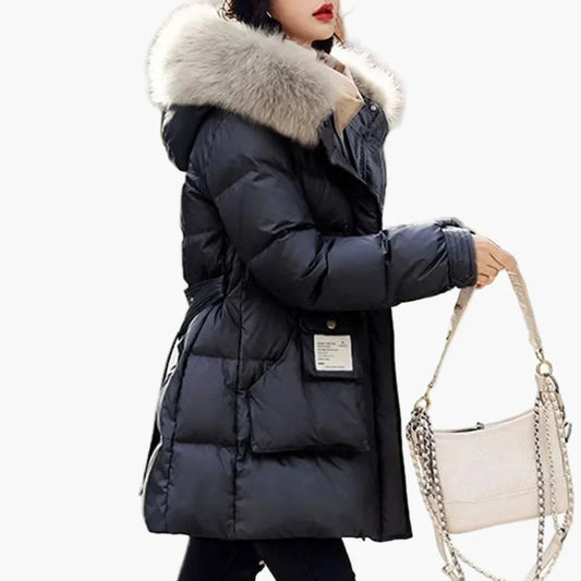 Women's winter quilted coat with hood and fur collar – elegant city look for cold days