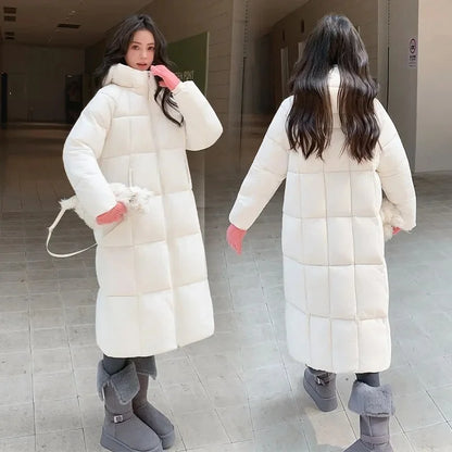 Long quilted coat with hood for women, winter