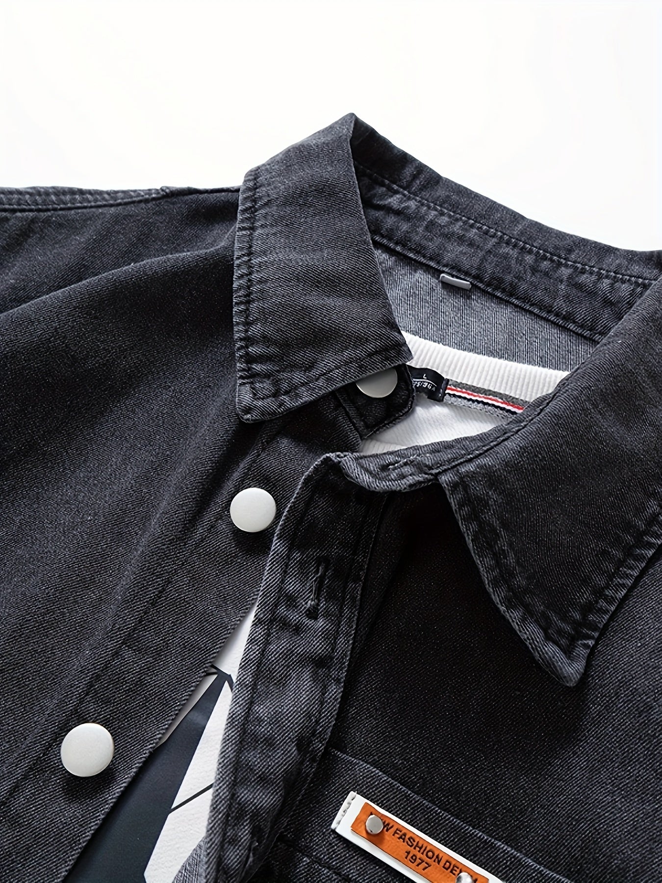 Men's Denim Overshirt in Casual Style – Ideal for Everyday and Leisure