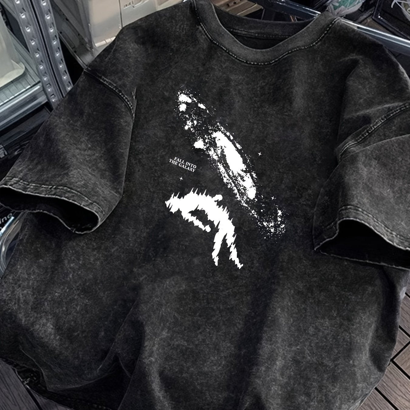 Men's Oversize Streetwear T-Shirt with Print – Casual Summer Look