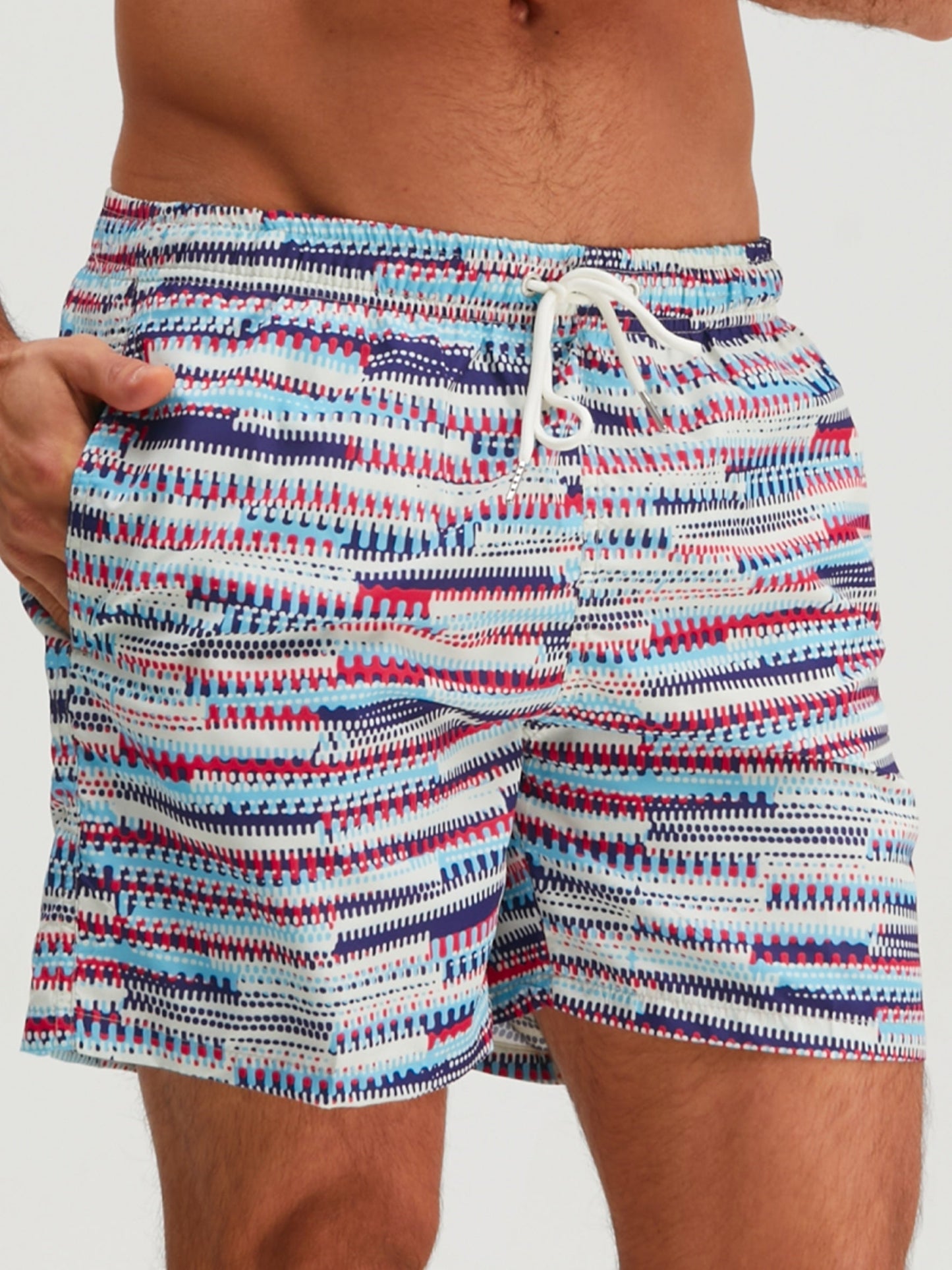 Men's Swim Trunks with Modern Pattern – Sporty Swim Shorts for Leisure & Beach