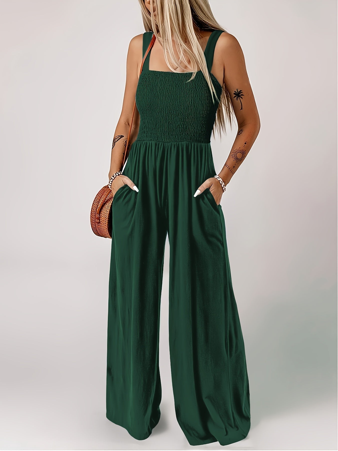 Women's Elegant Jumpsuit with Smocked Top and Wide Legs for Everyday and Leisure
