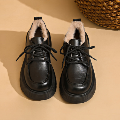 Plateau Derby-Schuhe mit Fütterung, Schnürung, profiliertem Absatz