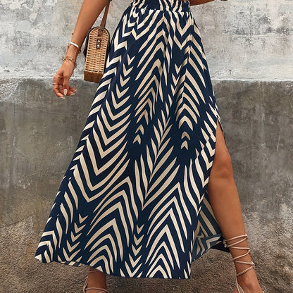 Women's maxi skirt with graphic pattern and slit – Boho summer skirt for leisure and vacation