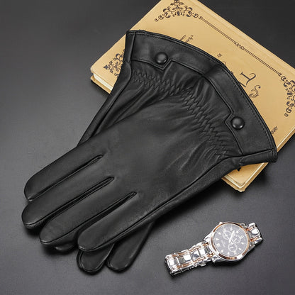 Black gloves with elastic cuffs