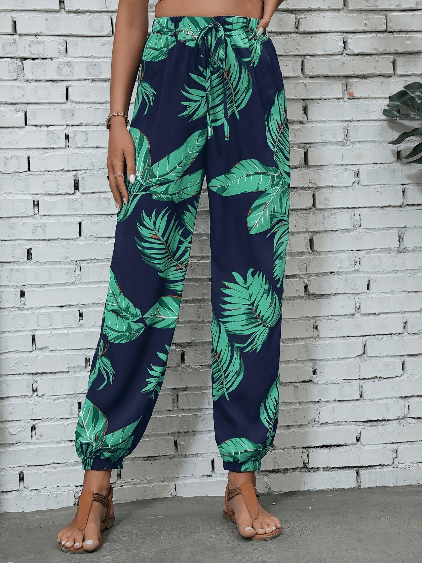 Women's Jogging Pants in Tropical Vacation Style with Plant Pattern – Perfect for Spring and Summer