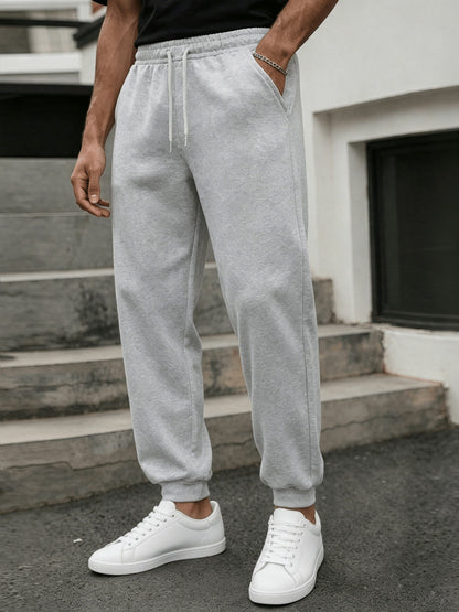 Herren Jogginghose für Freizeit und Sport – Bequemer Straight-Leg Schnitt mit Taschen