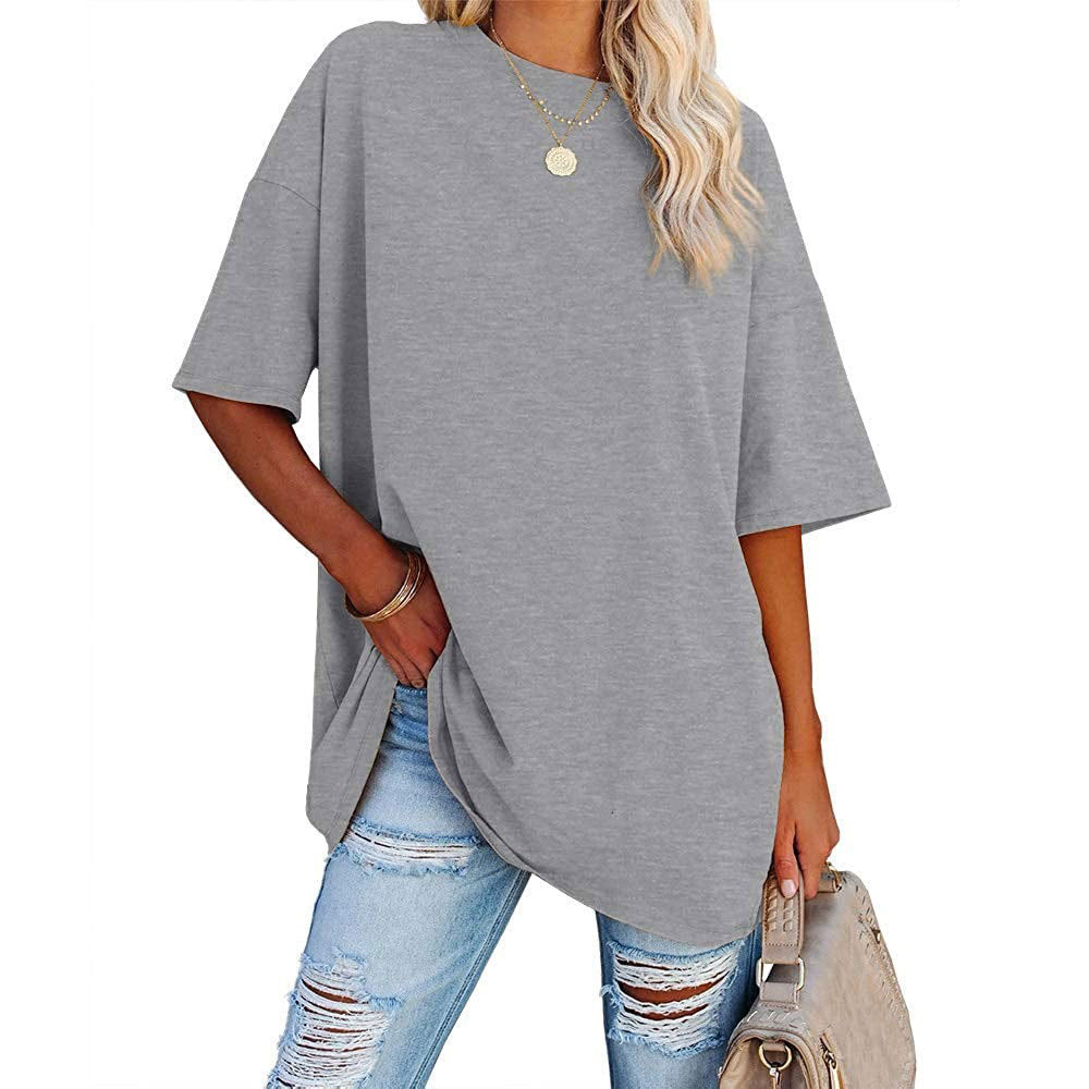 Carly – Loose T-shirt with dropped sleeves and round neckline