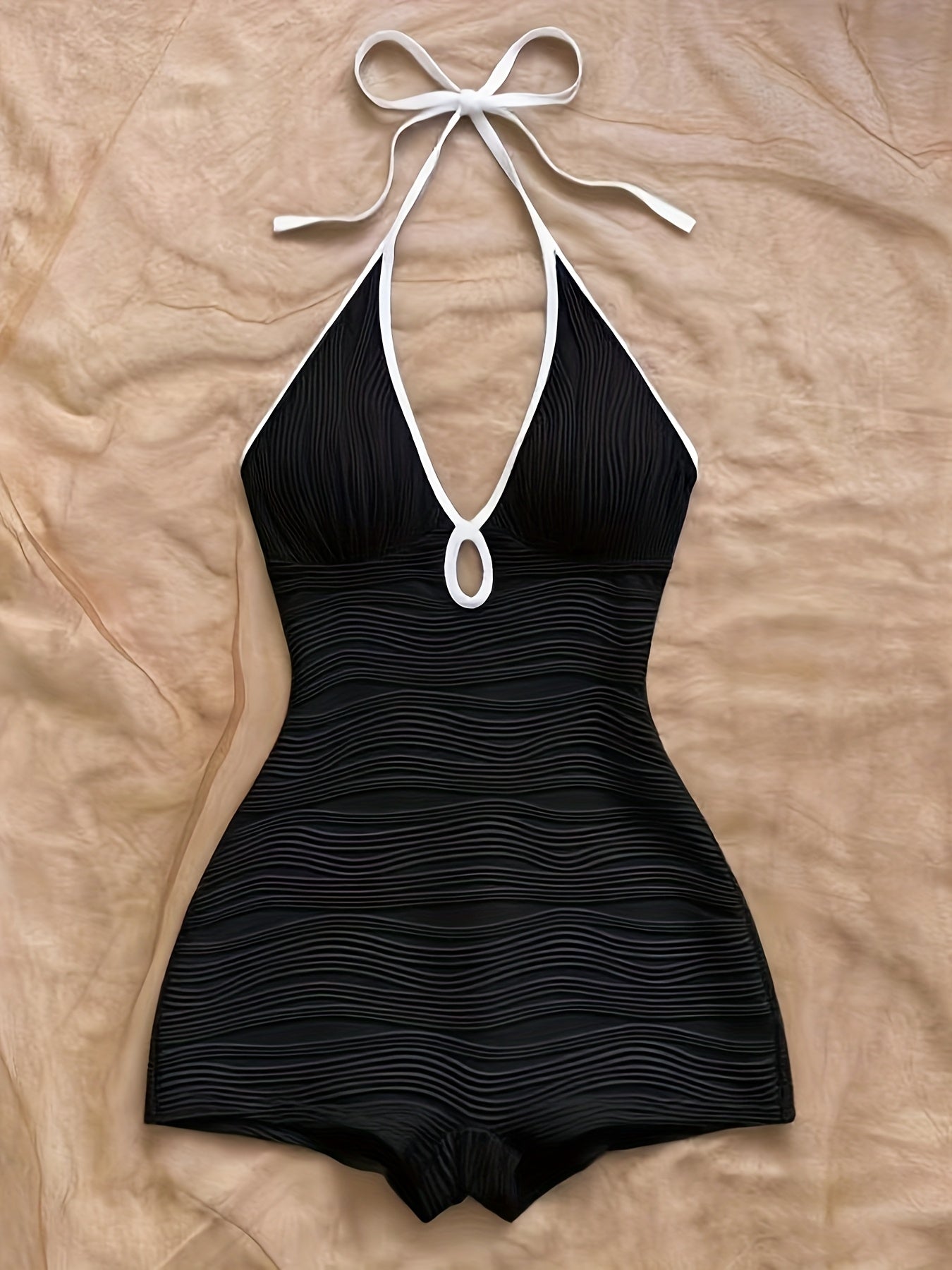 Women's Swimsuit with Wave Design and Boyshort Cut – Elegant One-Piece for Beach and Pool