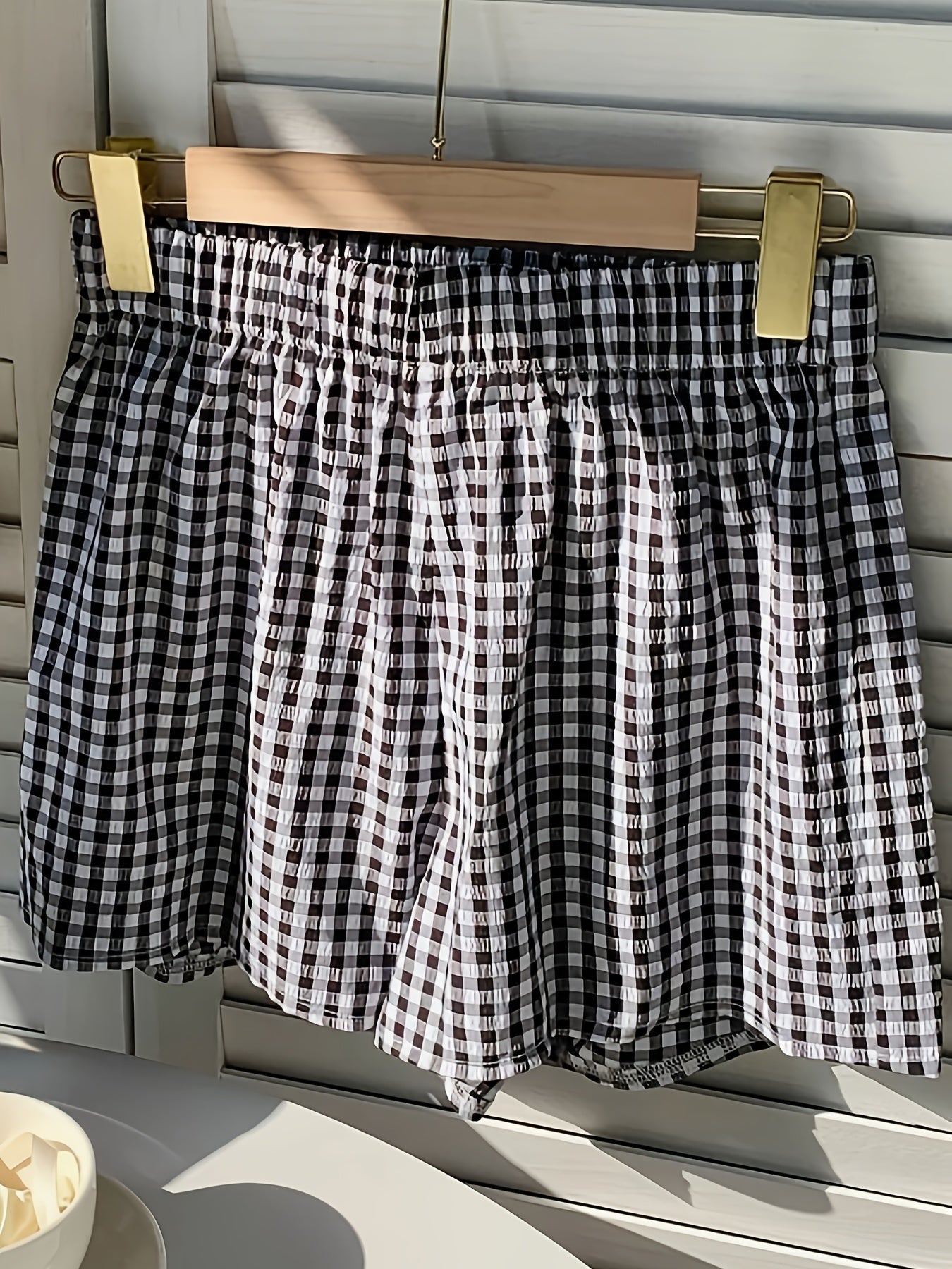 Women's Elegant Striped High-Waist Shorts for Summer Leisure & Everyday Wear