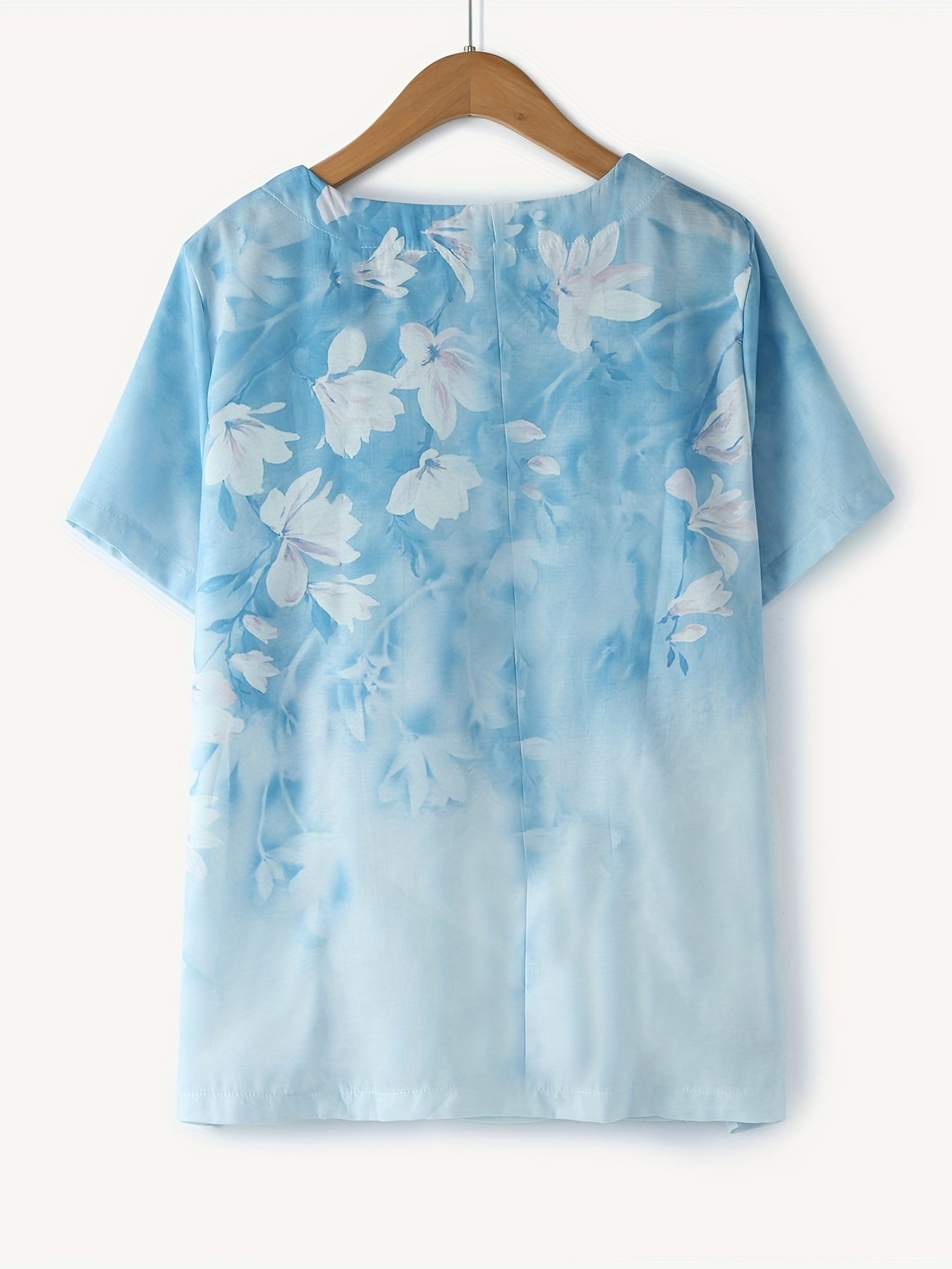 Women's Vintage Blouse with Floral Pattern and Button Placket – Summer Casual Shirt