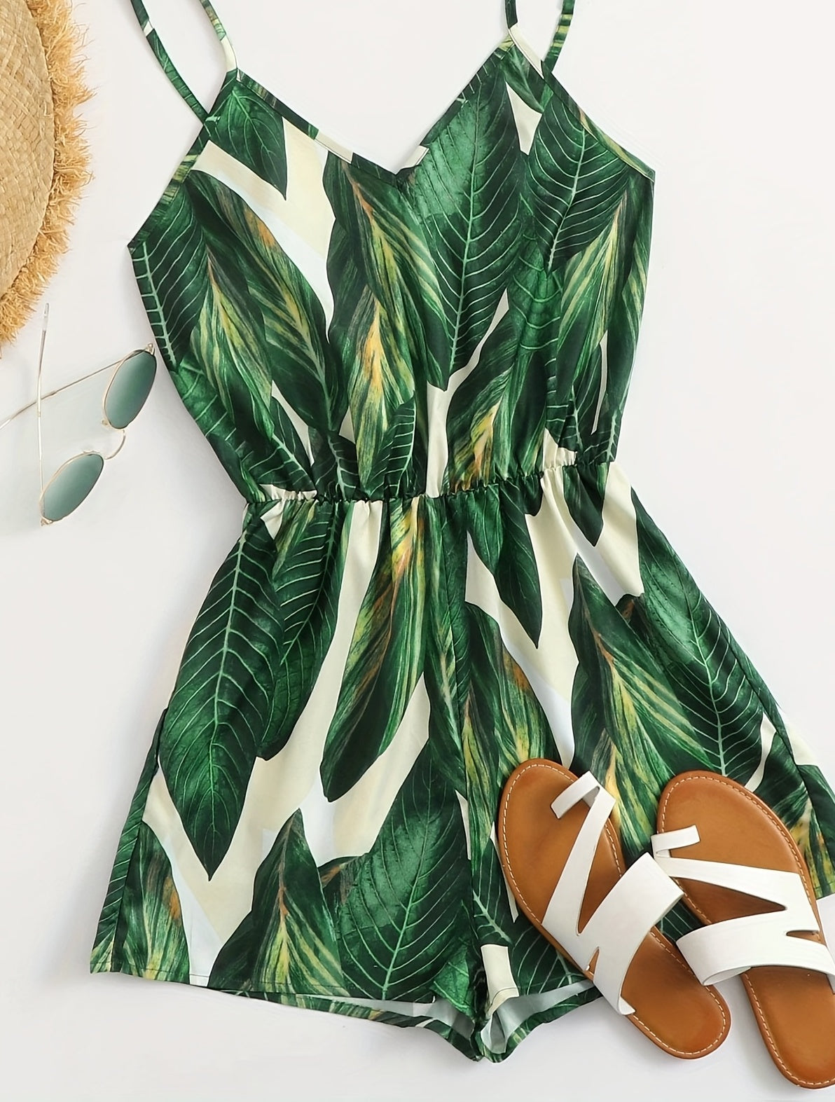 Women's jumpsuit with tropical leaf print – summery one-piece for vacation & leisure