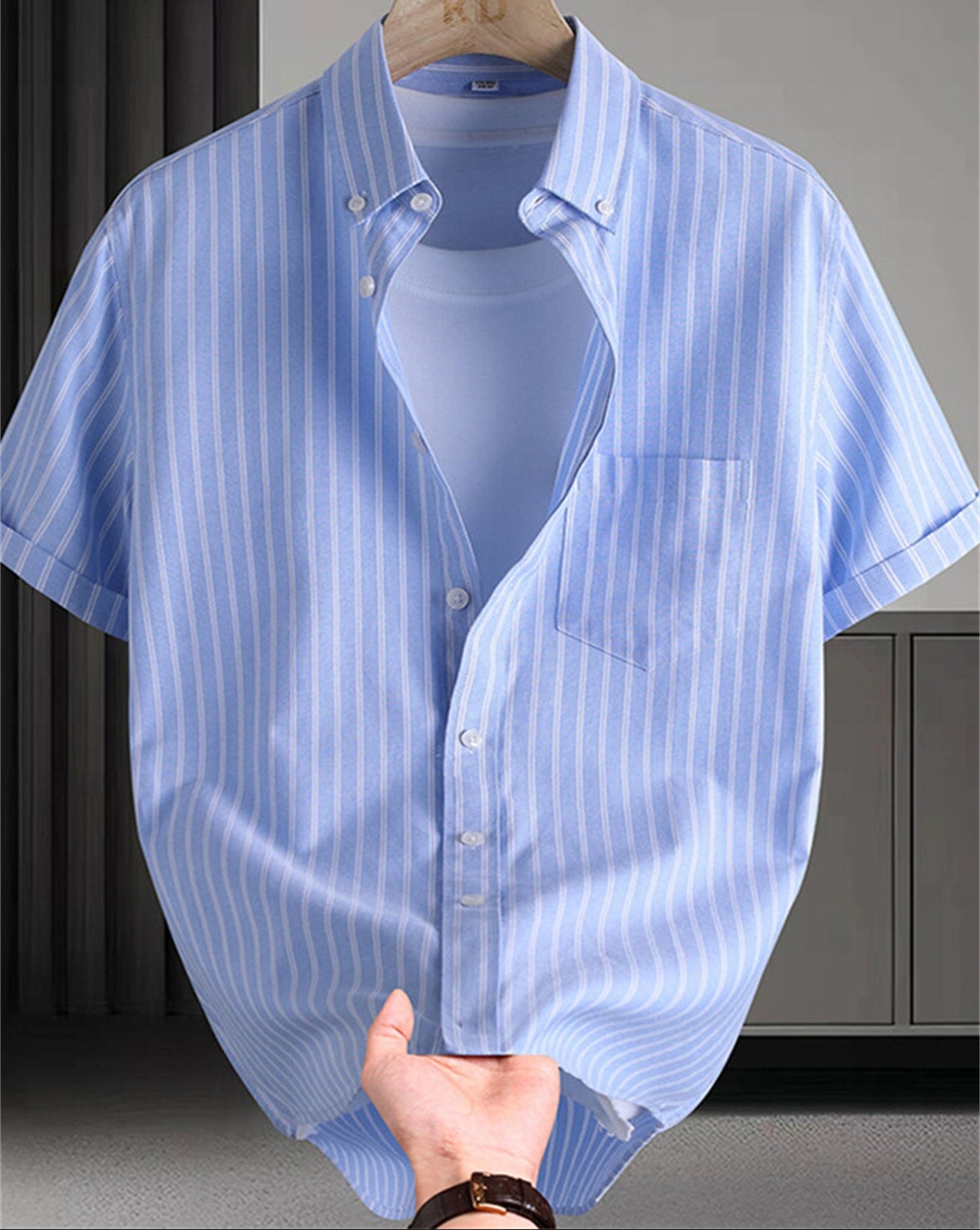Men's Short-Sleeve Shirt with Stripe Pattern – Modern Business and Casual Shirt, Regular Fit, Stylish for Everyday and Office Wear