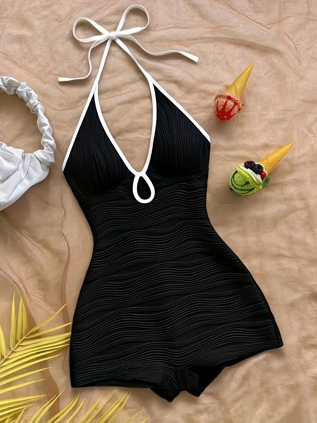 Women's Swimsuit with Wave Design and Boyshort Cut – Elegant One-Piece for Beach and Pool