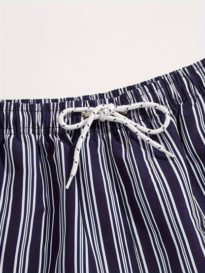 Herren Badeshorts mit gestreiftem Design – Lässige Schwimmshorts für Strand und Pool