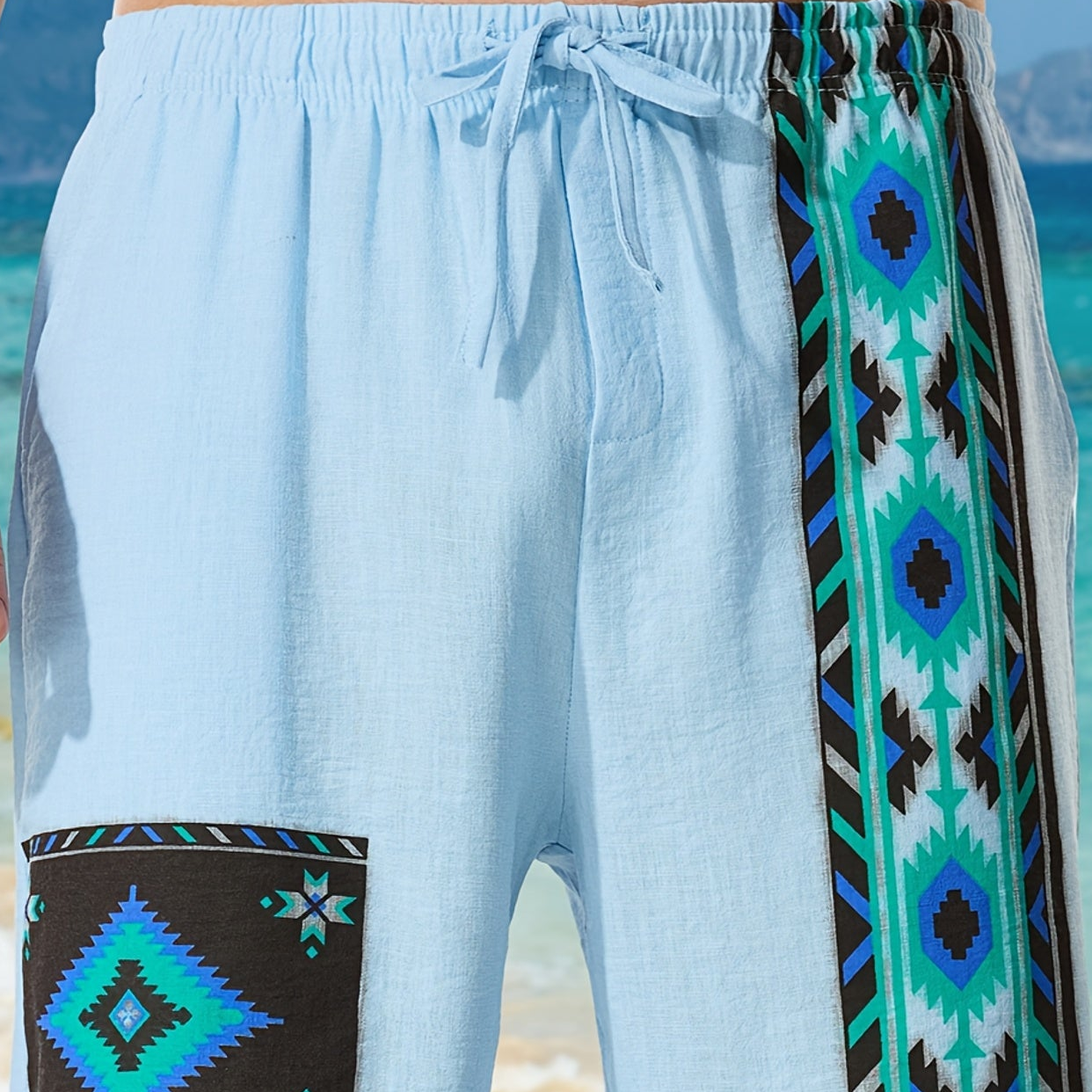 Men's ethnic shorts with geometric print and adjustable waistband – fashionable casual pants for summer and vacation