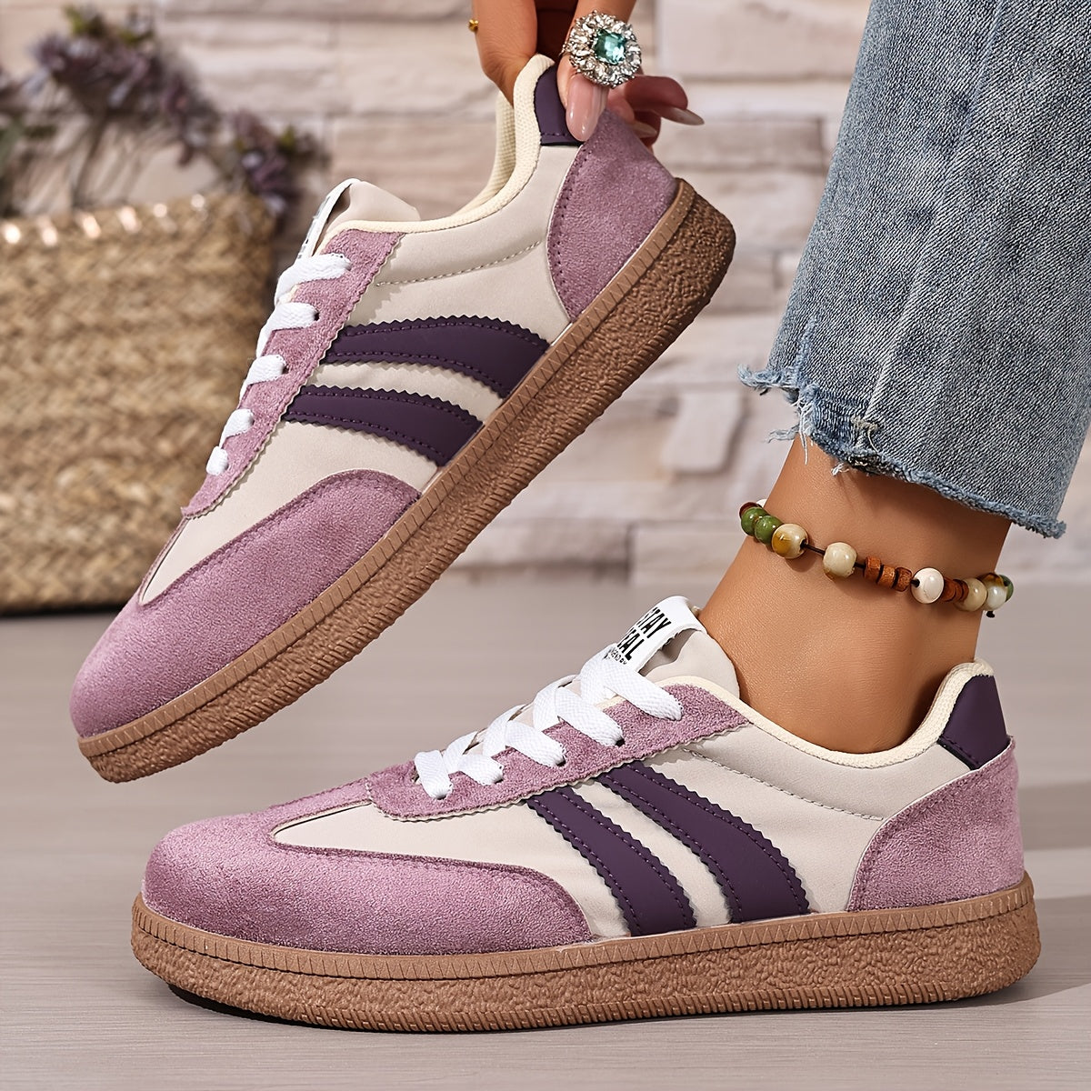 Women's Retro Sneakers in Vintage Look – Fashionable Casual Shoes with Comfort Sole