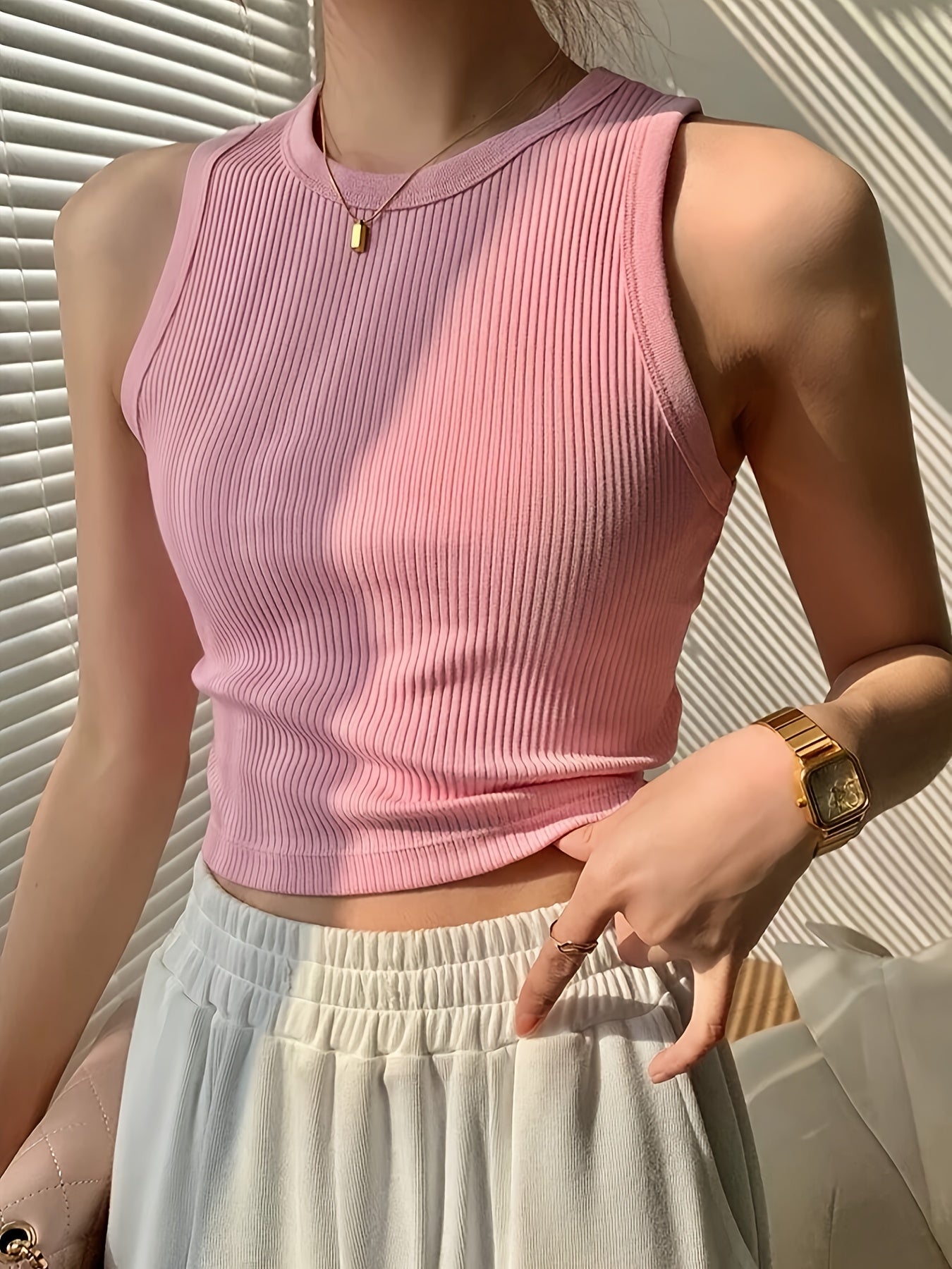 Women's Basic Ribbed Tank Top for Everyday, Sports, and Layering – Fitted Cut