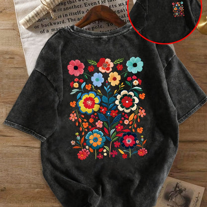 Women's T-shirt with colorful floral print in a casual style – Perfect for everyday wear and leisure