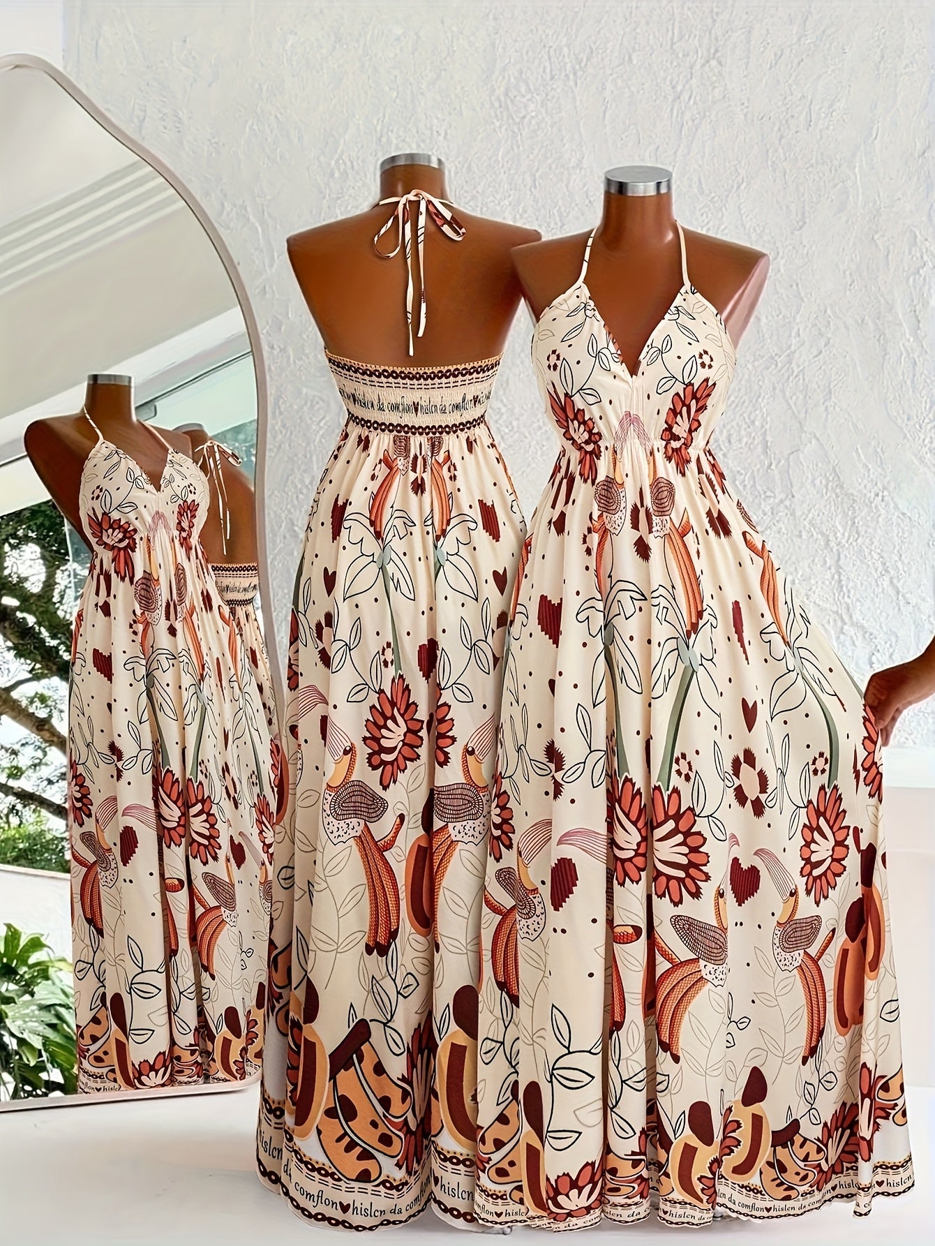 Women's Boho-Style Maxi Dress with Halterneck and Floral Pattern – Perfect for Vacation & Summer Parties