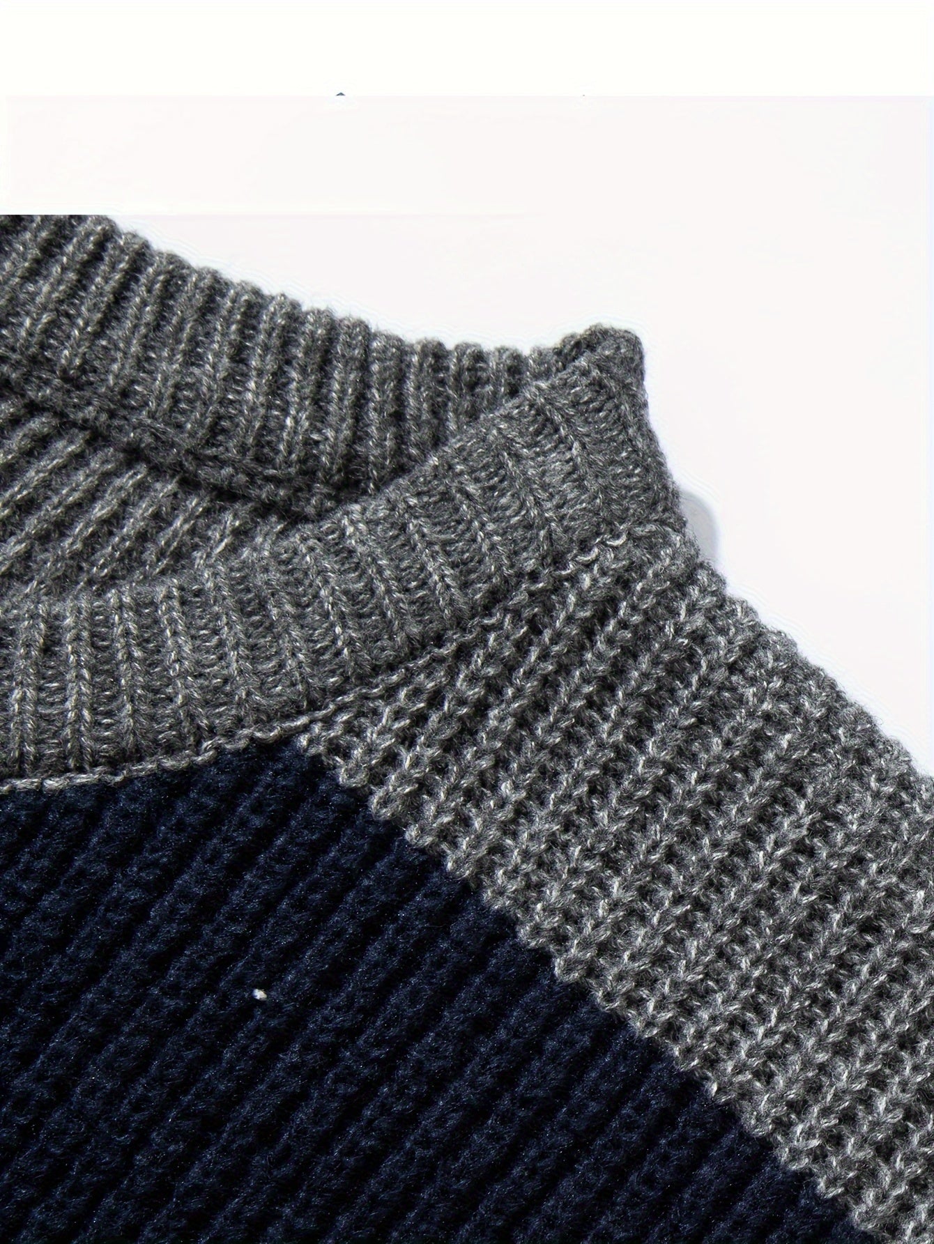 Herren Strickpullover mit breiten Streifen – Lässiger Oversize Look für Herbst und Winter