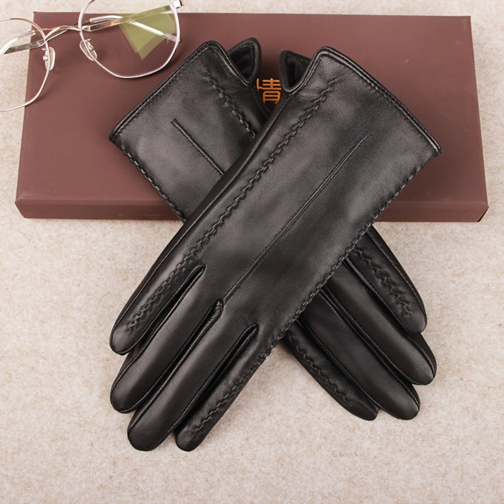 Schwarze Handschuhe mit Ziernähten, warm gefüttert