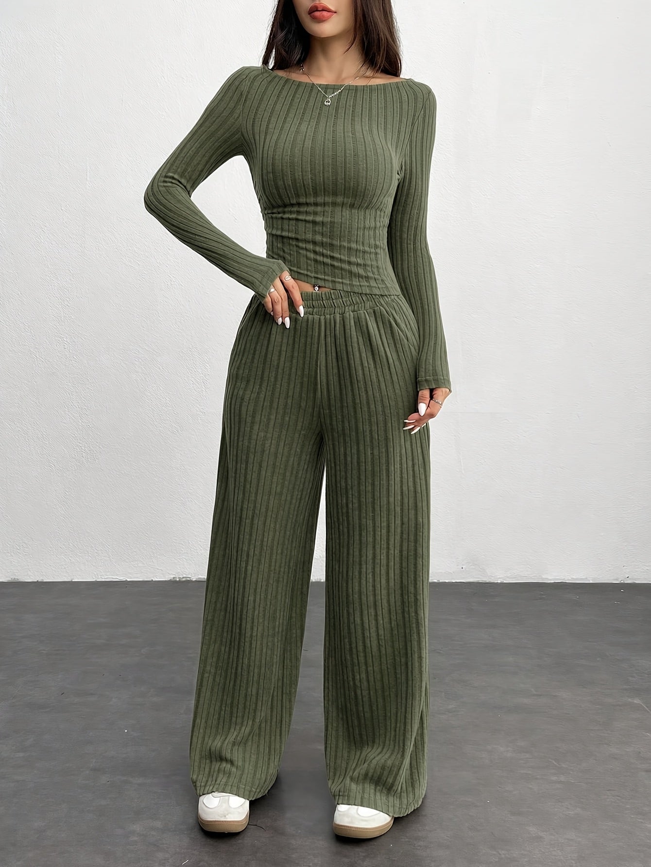 Ribbed loungewear set for women, long-sleeve crop top and wide-leg pants