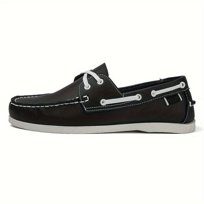 Men's boat shoes in classic moccasin style – Elegant casual shoes for everyday and leisure use