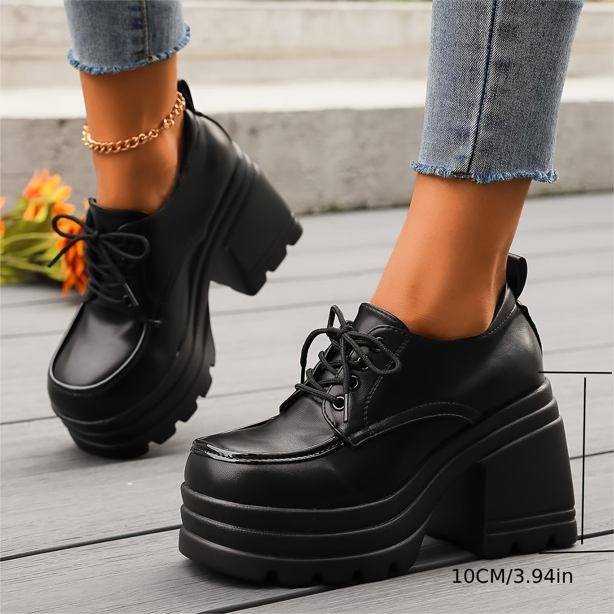 Women's platform lace-up shoes retro style with block heel – fashionable casual shoes for everyday and going out
