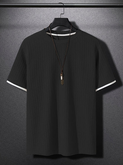 Men's Modern Casual Short-Sleeve T-Shirt with Texture and Layered Look