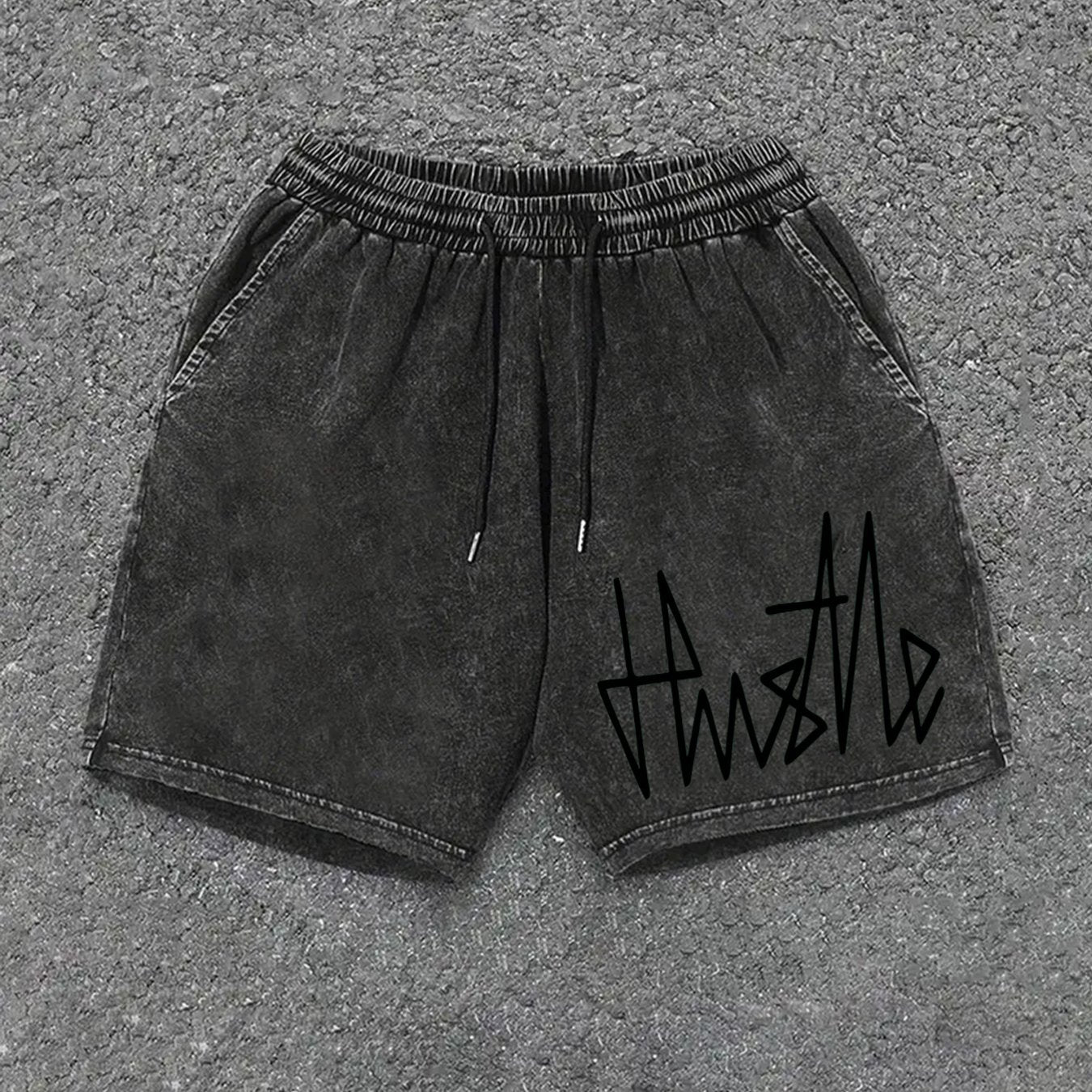 Herren Streetwear Shorts mit „Hustle“-Print – Lässige Urban Style Shorts für Alltag und Freizeit