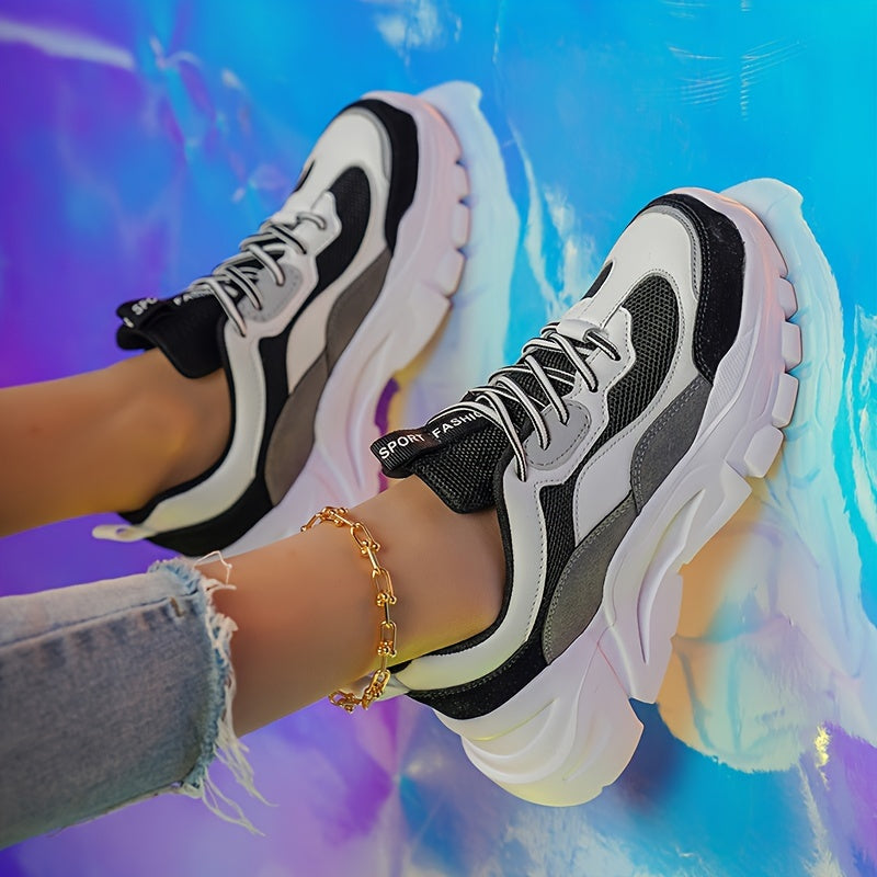 Women's Chunky Sneakers in Trendy Design for Everyday and Leisure – Sporty Street Style