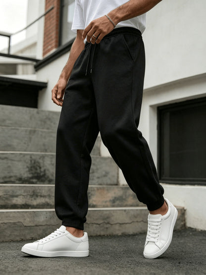 Herren Jogginghose für Freizeit und Sport – Bequemer Straight-Leg Schnitt mit Taschen
