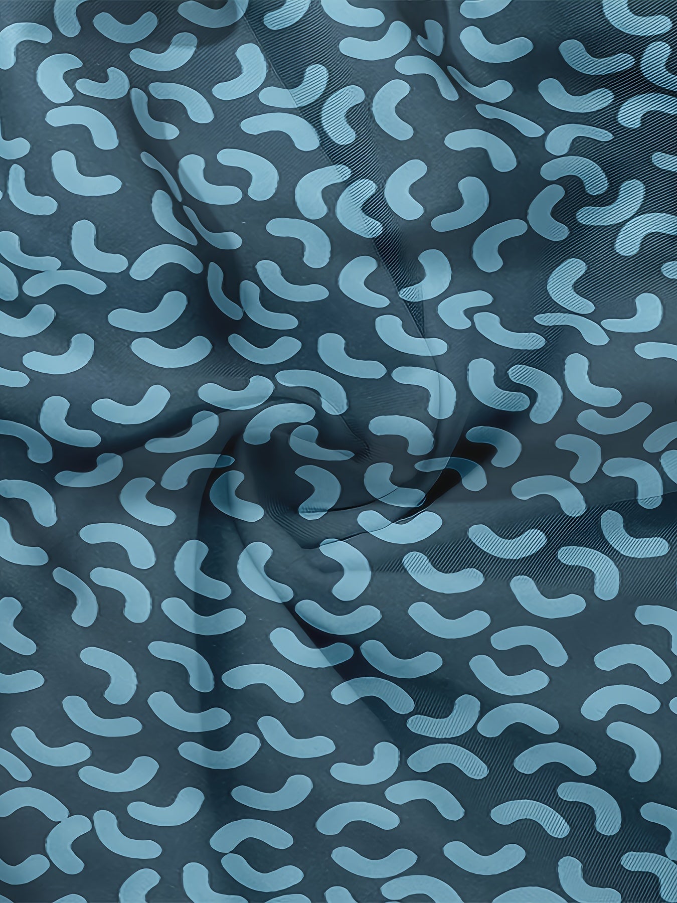 Men's swim shorts with modern pattern, sporty style, ideal for beach and leisure