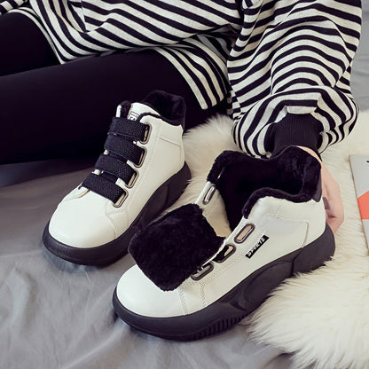 Women's high-top sneakers with hook-and-loop closure and lining