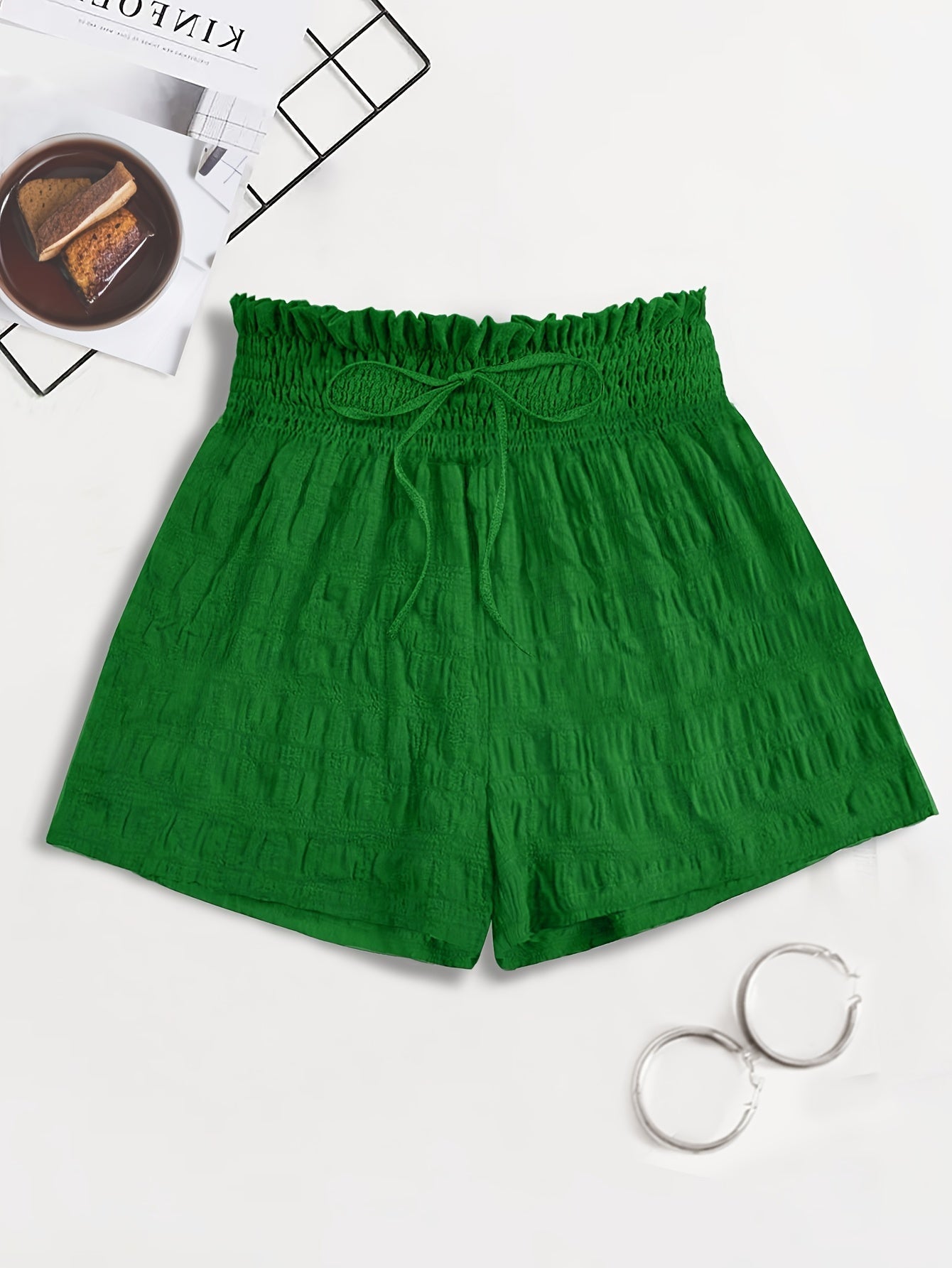 Women's casual shorts with high waist and paperbag waist – ideal for summer, vacation, and everyday wear
