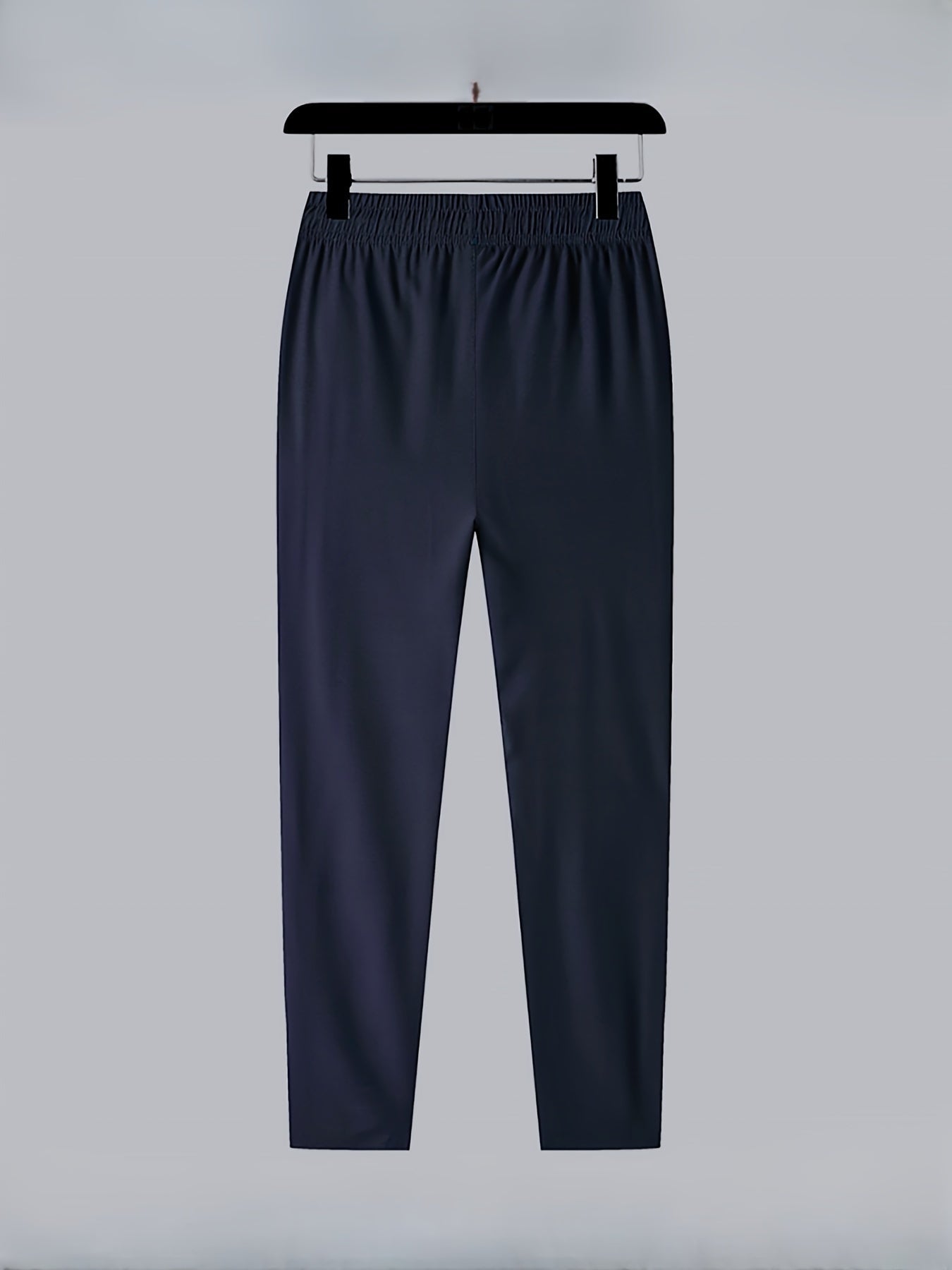 Men's Sports Pants with Zipper Pockets – Comfortable Training Pants for Everyday and Fitness Use