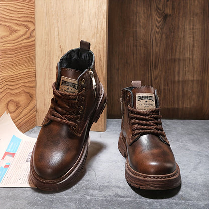 Men's worker boots with laces and a zipper, lined