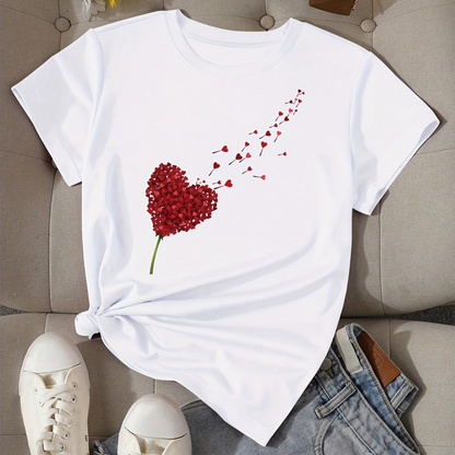 Women's T-Shirt with Heart Pattern – Trendy Casual Shirt for Summer and Everyday Wear