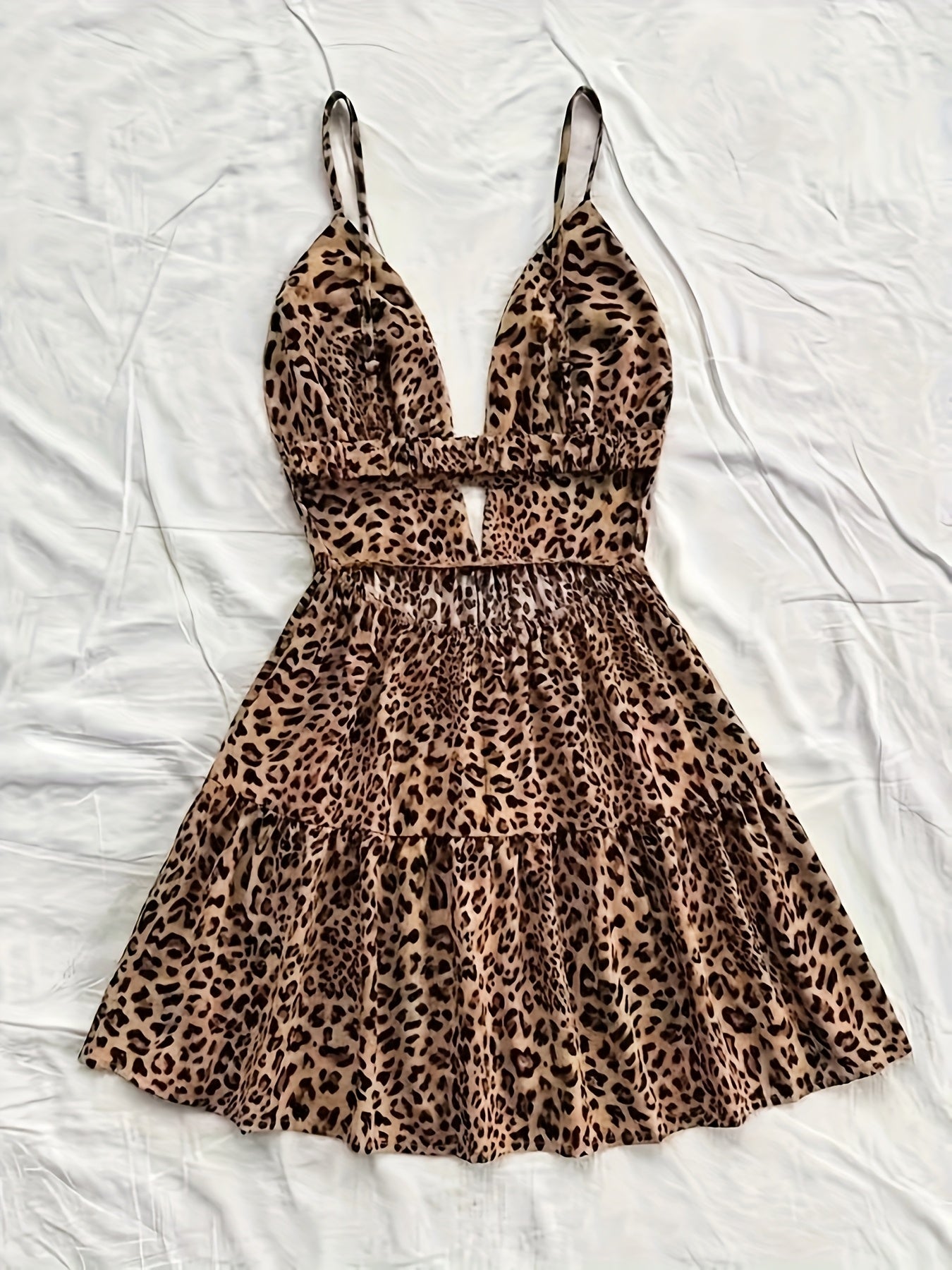 Damen Sommer Mini Kleid Leopardenmuster – Ärmellos, Cut-Out, Freizeit & Strand